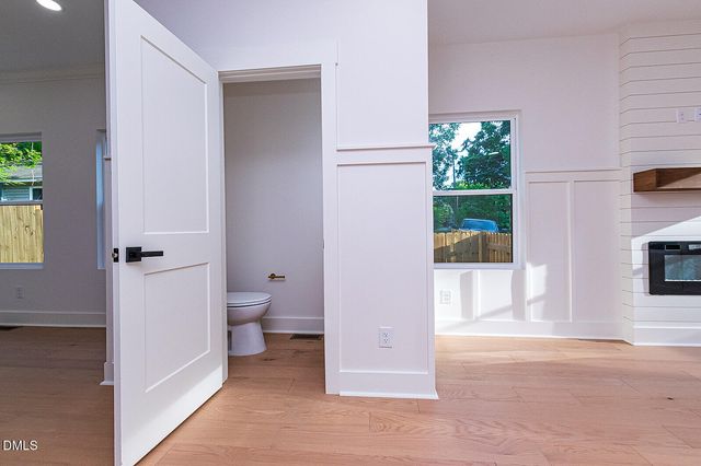 1508 N Hyde Park Avenue, Durham, NC 27701