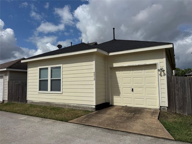 4030 Mossy Place Lane, Spring, TX 77388