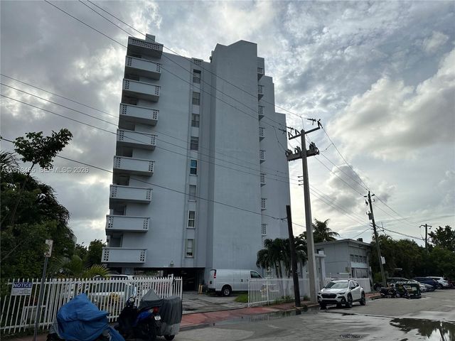 7118 Bonita Dr 305, Miami Beach, FL 33141