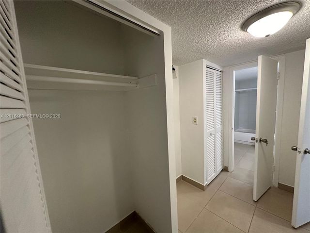 7118 Bonita Dr 305, Miami Beach, FL 33141