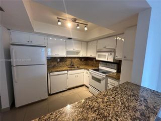 7118 Bonita Dr 305, Miami Beach, FL 33141