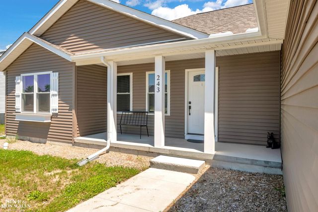 243 Oregon Avenue, Marysville, MI 48040