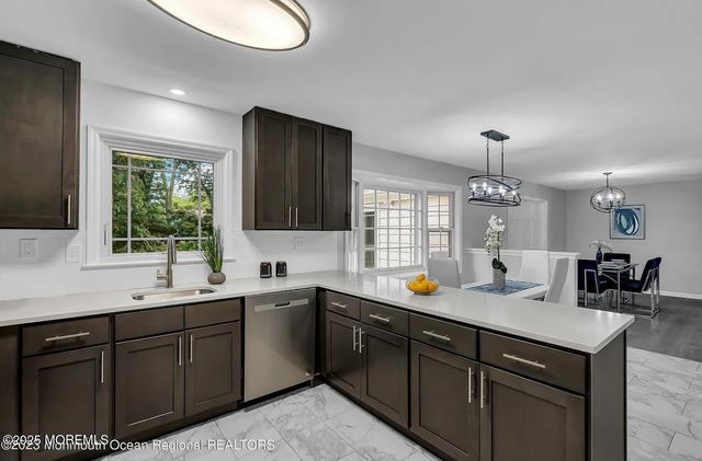 821 Bay Avenue, Toms River, NJ 08753