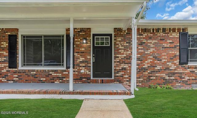 821 Bay Avenue, Toms River, NJ 08753