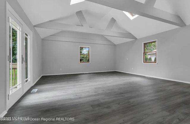 821 Bay Avenue, Toms River, NJ 08753