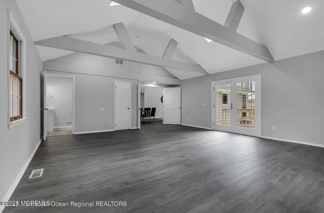 821 Bay Avenue, Toms River, NJ 08753