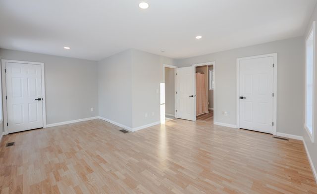 3 Pine Bluff, Derry, NH 03038