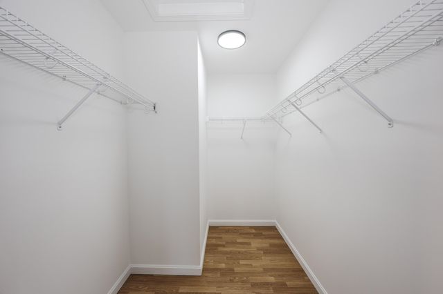 3 Pine Bluff, Derry, NH 03038