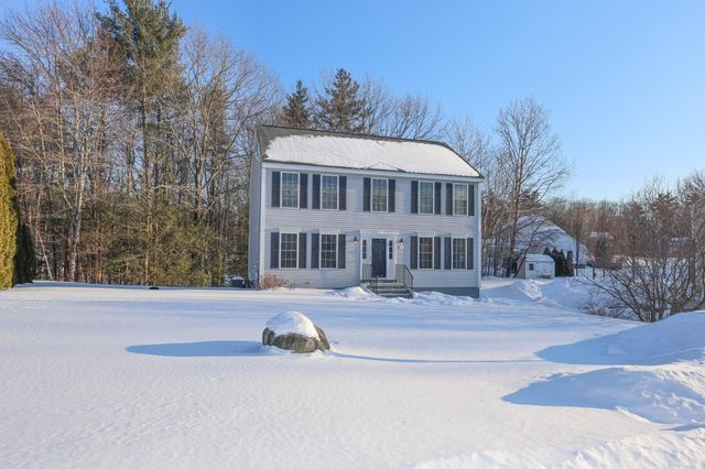 3 Pine Bluff, Derry, NH 03038