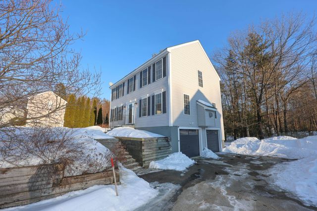 3 Pine Bluff, Derry, NH 03038