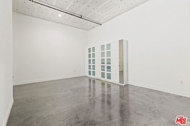 3785 Wilshire Boulevard 204, Los Angeles, CA 90010