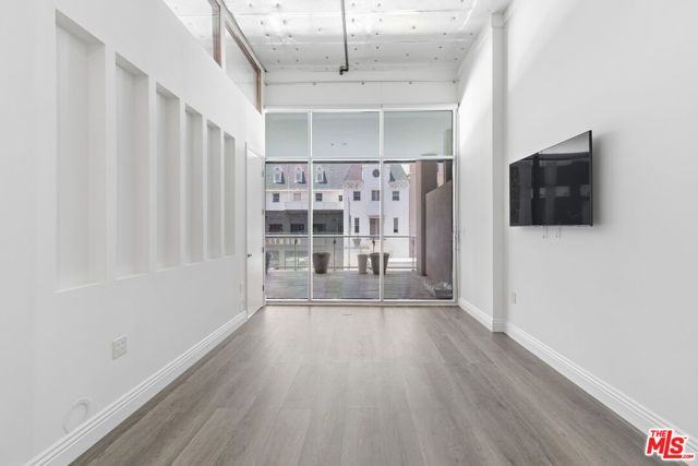 3785 Wilshire Boulevard 204, Los Angeles, CA 90010
