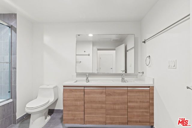 3785 Wilshire Boulevard 204, Los Angeles, CA 90010