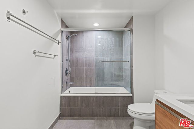 3785 Wilshire Boulevard 204, Los Angeles, CA 90010
