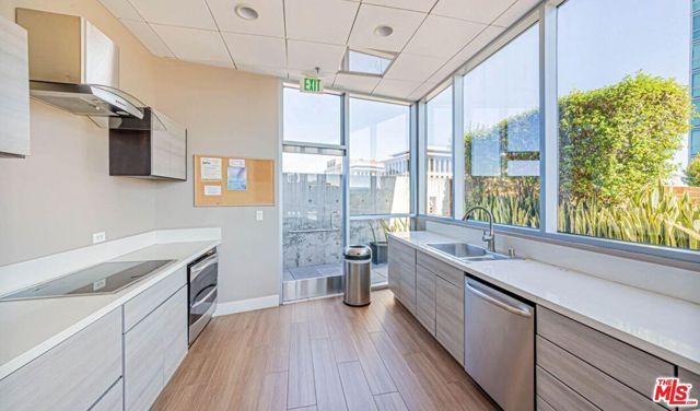 3785 Wilshire Boulevard 204, Los Angeles, CA 90010