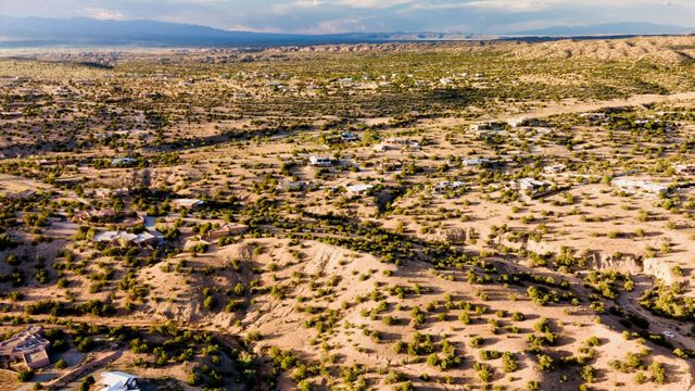 Loma Chata Road, Placitas, NM 87043