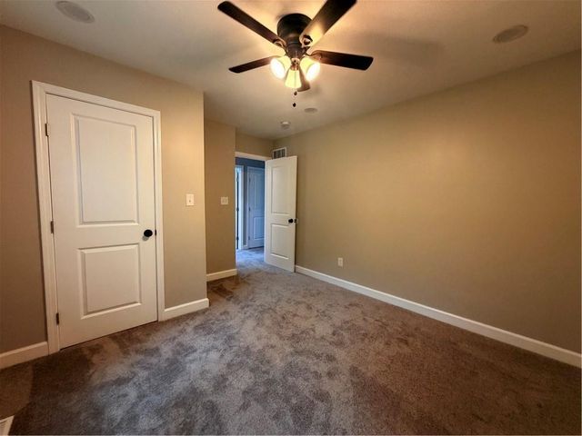 605 NE Douglas Street, Lee's Summit, MO 64063