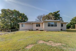 900 Lincoln Highway, Fairview Heights, IL 62208