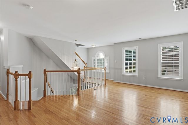 5317 Lemoore Dr, Glen Allen, VA 23059