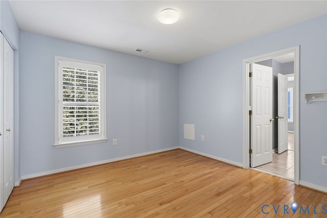 5317 Lemoore Dr, Glen Allen, VA 23059