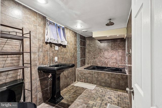 757 HULMEVILLE RD, Langhorne, PA 19047