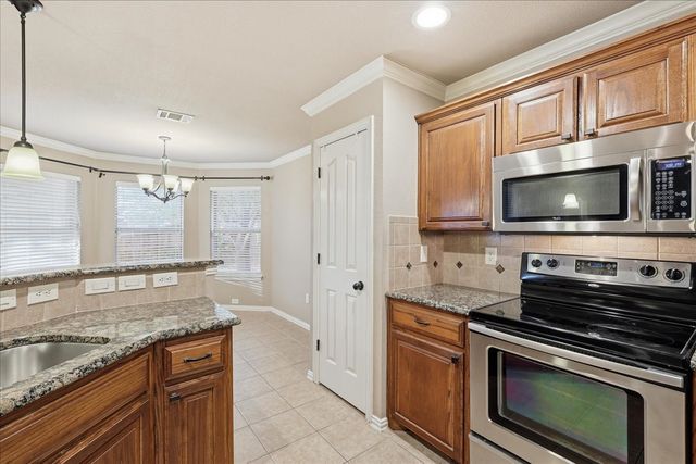 509 Zachary Drive, Weatherford, TX 76087