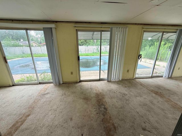 6625 Canby Drive, Fort Wayne, IN 46835