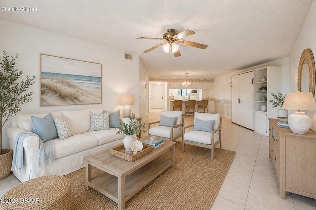 944 S Peninsula Dr Apt 108R, Daytona Beach, FL 32118