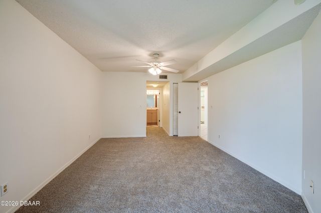 944 S Peninsula Dr Apt 108R, Daytona Beach, FL 32118