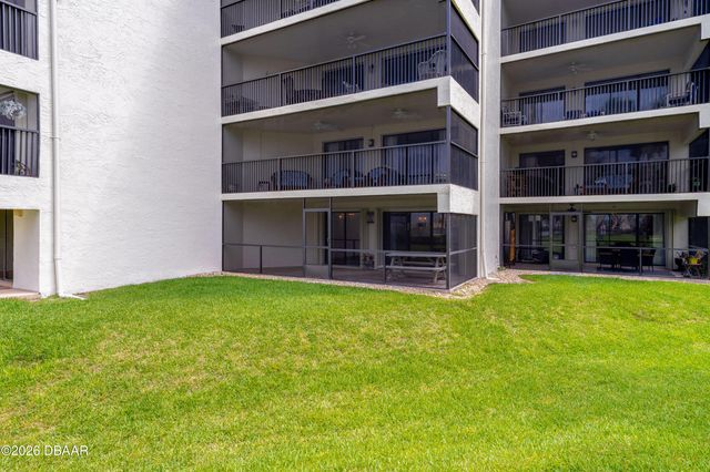 944 S Peninsula Dr Apt 108R, Daytona Beach, FL 32118