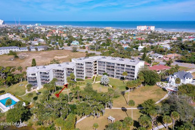 944 S Peninsula Dr Apt 108R, Daytona Beach, FL 32118