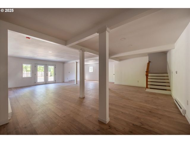 68964 WILDWOOD Rd, North Bend, OR 97459