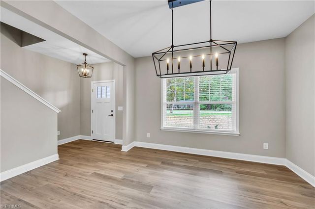 1333 Union Cross Road, Kernersville, NC 27284
