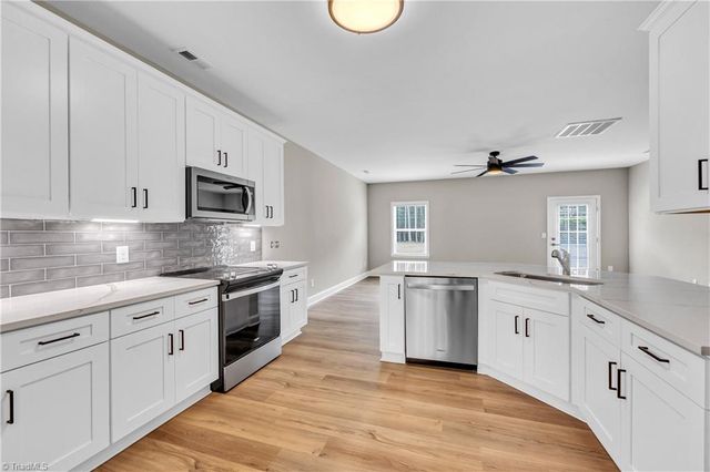 1333 Union Cross Road, Kernersville, NC 27284