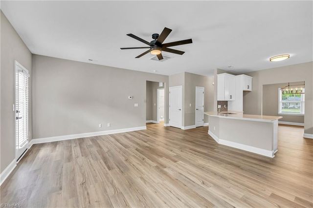 1333 Union Cross Road, Kernersville, NC 27284