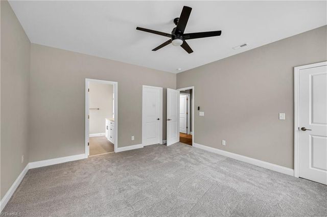 1333 Union Cross Road, Kernersville, NC 27284