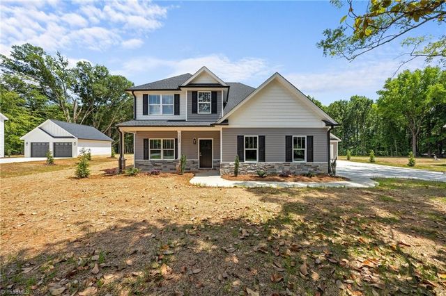 1333 Union Cross Road, Kernersville, NC 27284