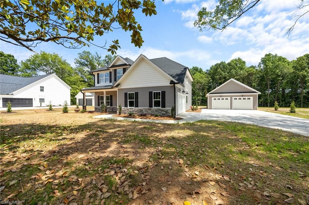 1333 Union Cross Road, Kernersville, NC 27284
