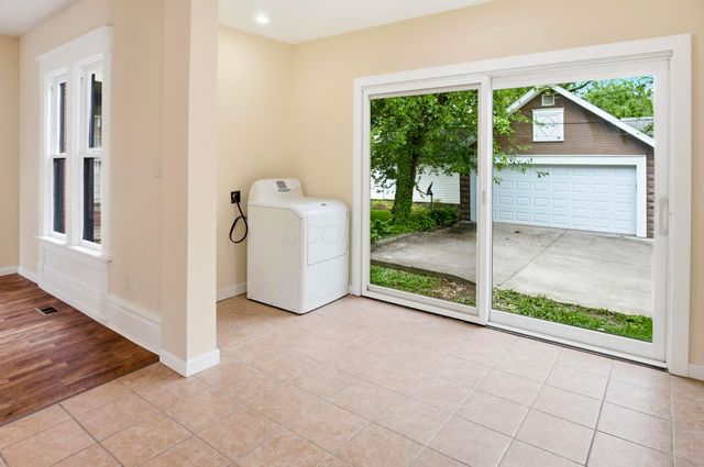 213 E Montgomery Street, Marietta, OH 45750