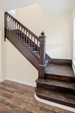 213 E Montgomery Street, Marietta, OH 45750