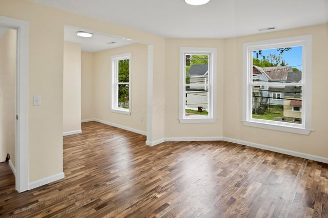 213 E Montgomery Street, Marietta, OH 45750