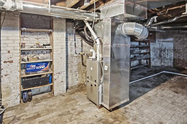 213 E Montgomery Street, Marietta, OH 45750