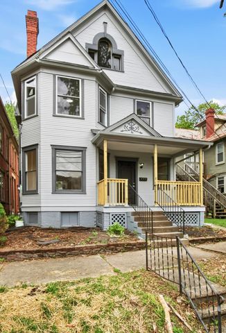 213 E Montgomery Street, Marietta, OH 45750