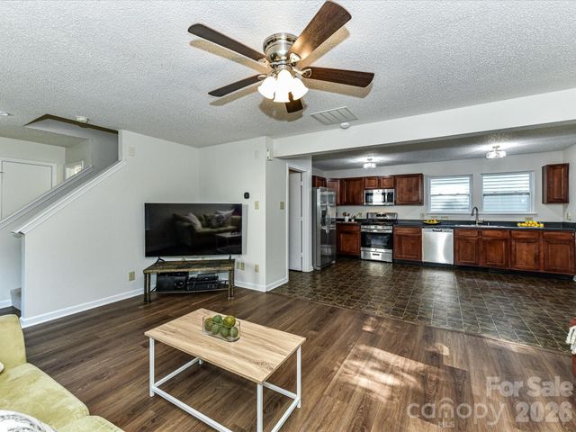 7144 Sycamore Grove Court, Charlotte, NC 28227