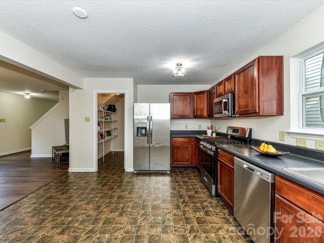 7144 Sycamore Grove Court, Charlotte, NC 28227