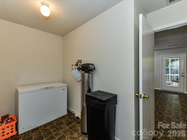 7144 Sycamore Grove Court, Charlotte, NC 28227