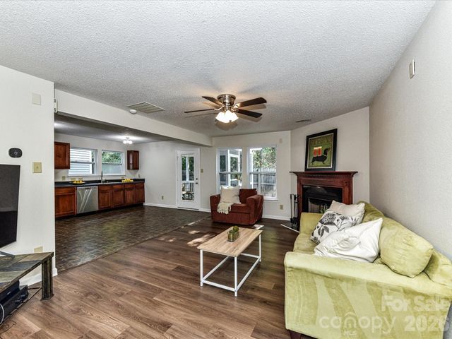 7144 Sycamore Grove Court, Charlotte, NC 28227