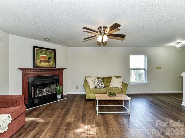 7144 Sycamore Grove Court, Charlotte, NC 28227