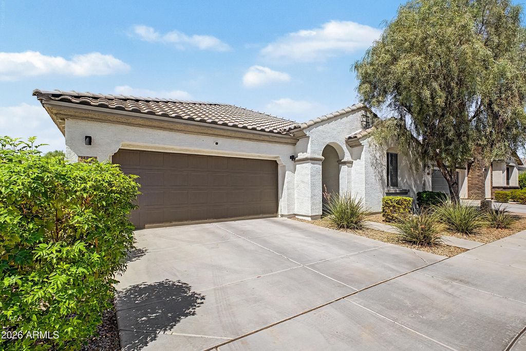 24580 N 144TH Avenue, Surprise, AZ 85387 — photo 2