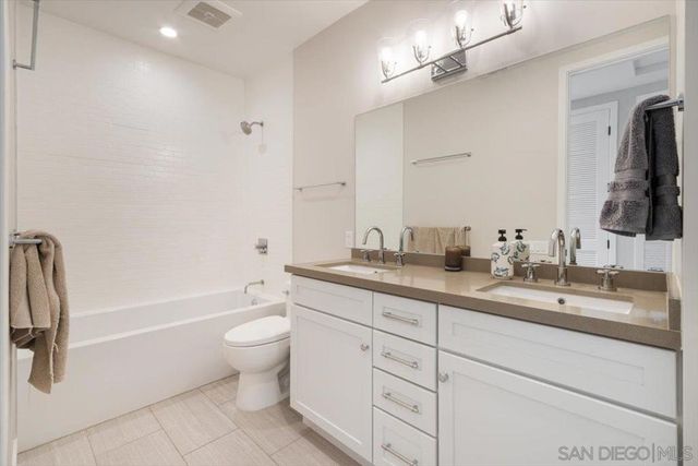 3343 Tyler 3, Carlsbad, CA 92008